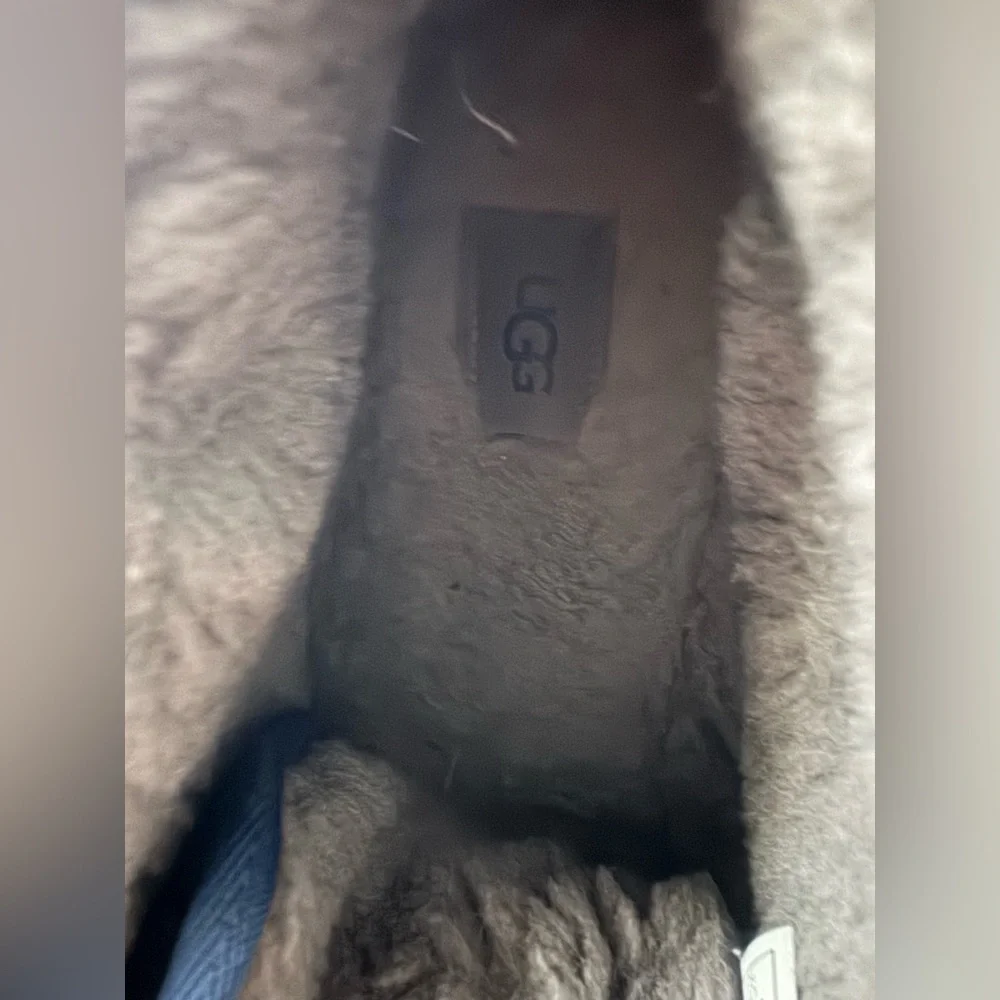 UGG icon relaxed